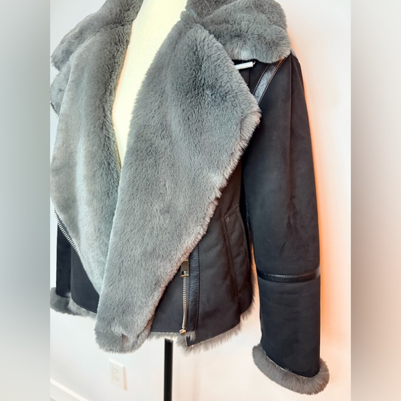 🖤 ZARA Black Jacket with Grey Shearling – Size S - Picture 11 of 16